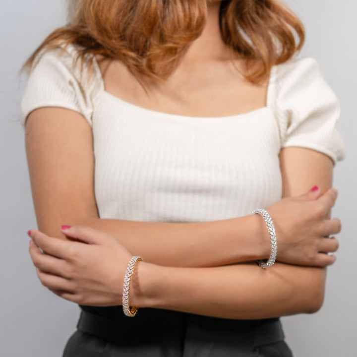 Alternate drop bracelets