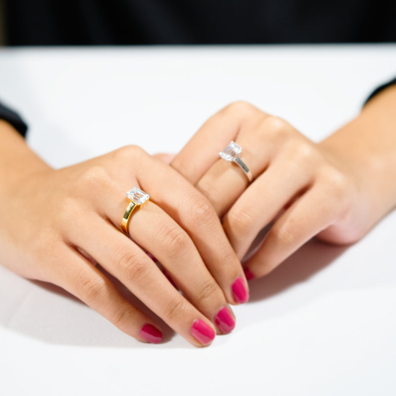 Emerald Stud Silver Ring | Zeya Luxe Jewels