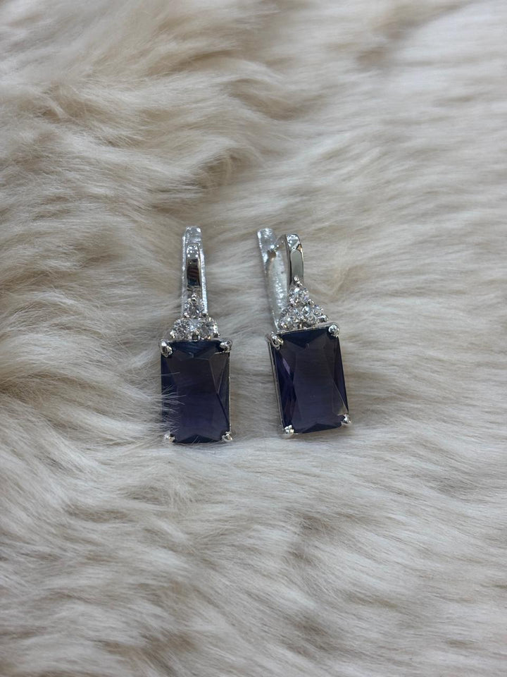 Hoop design earrings