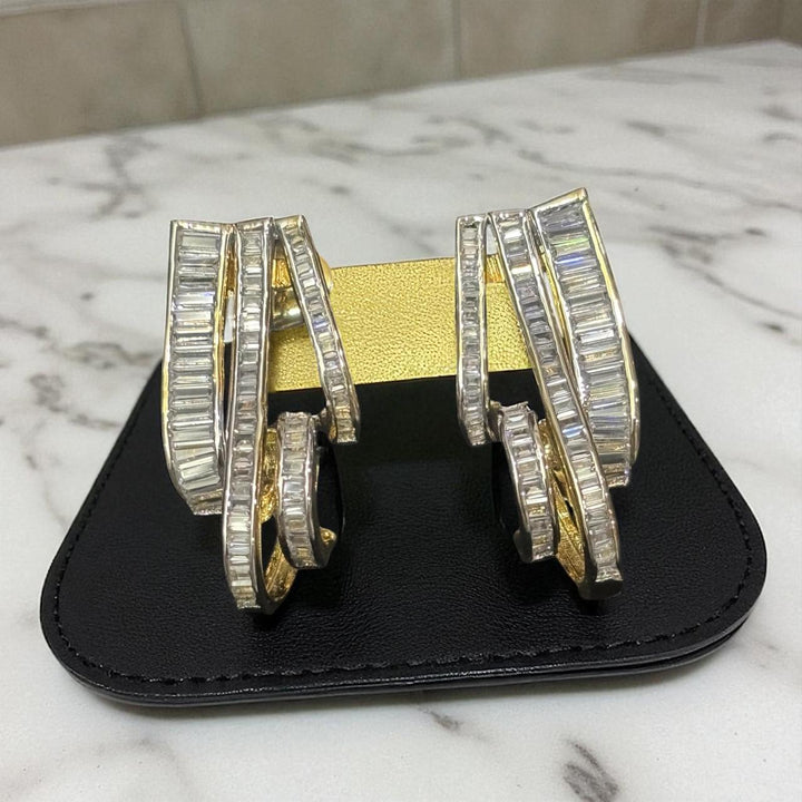 loop design earrings