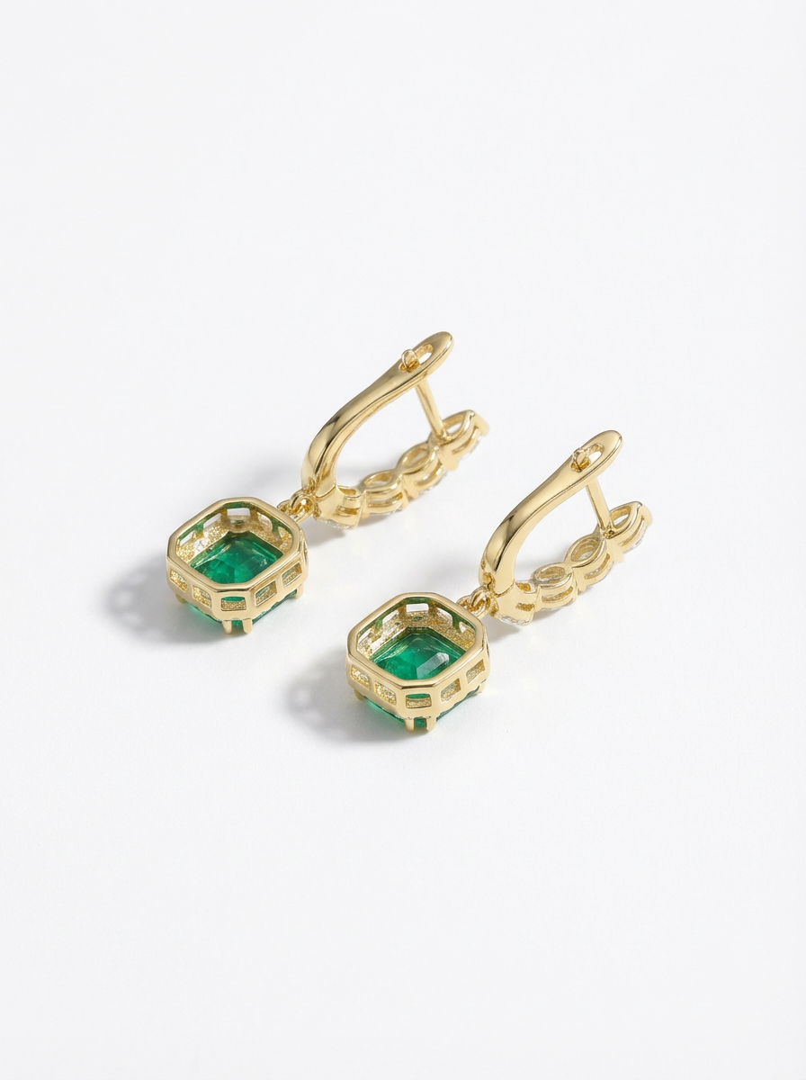 Emerald drop Earrings