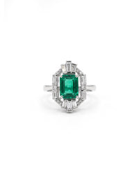 Diamond Shape & Emerald Silver Ring | Zeya Luxe Jewels