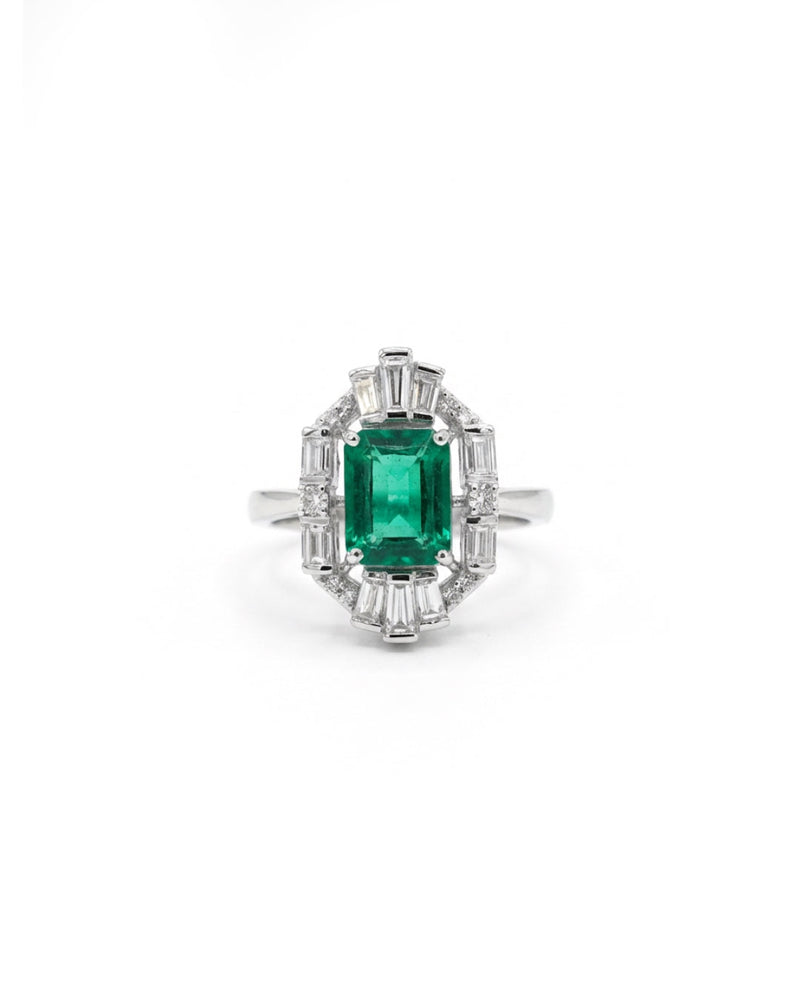 Diamond Shape & Emerald Silver Ring | Zeya Luxe Jewels