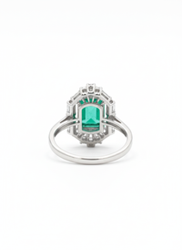 Diamond Shape & Emerald Silver Ring | Zeya Luxe Jewels