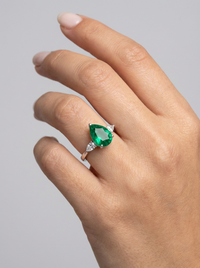 Emerald Pear Shaped Silver Ring | Zeya Luxe Jewels