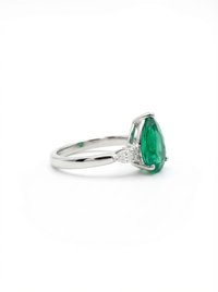 Emerald Pear Shaped Silver Ring | Zeya Luxe Jewels