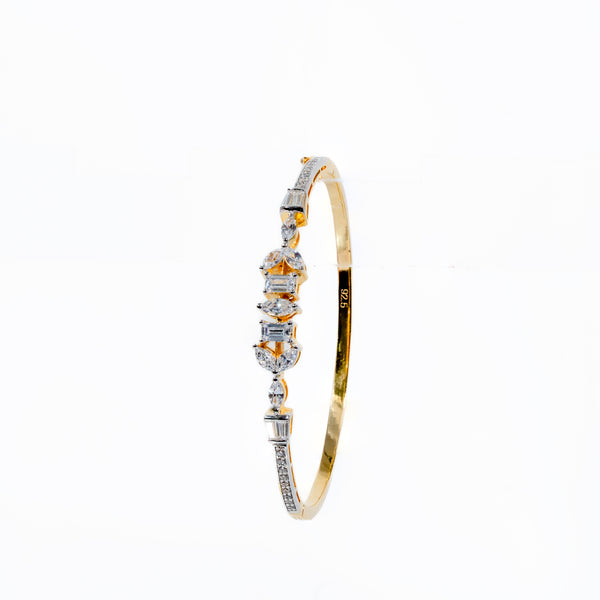 One flower stud bracelet